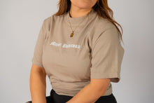 Load image into Gallery viewer, Mujer Poderosa Pigment Dyed Tee